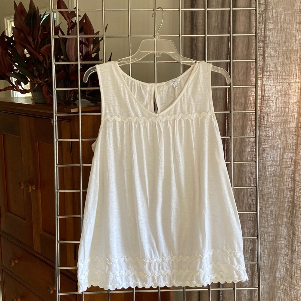Crown & Ivy Knit Top